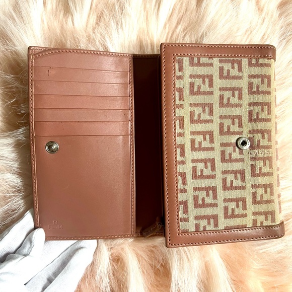 Fendi Zucchino trifold wallet - Picture 5 of 11